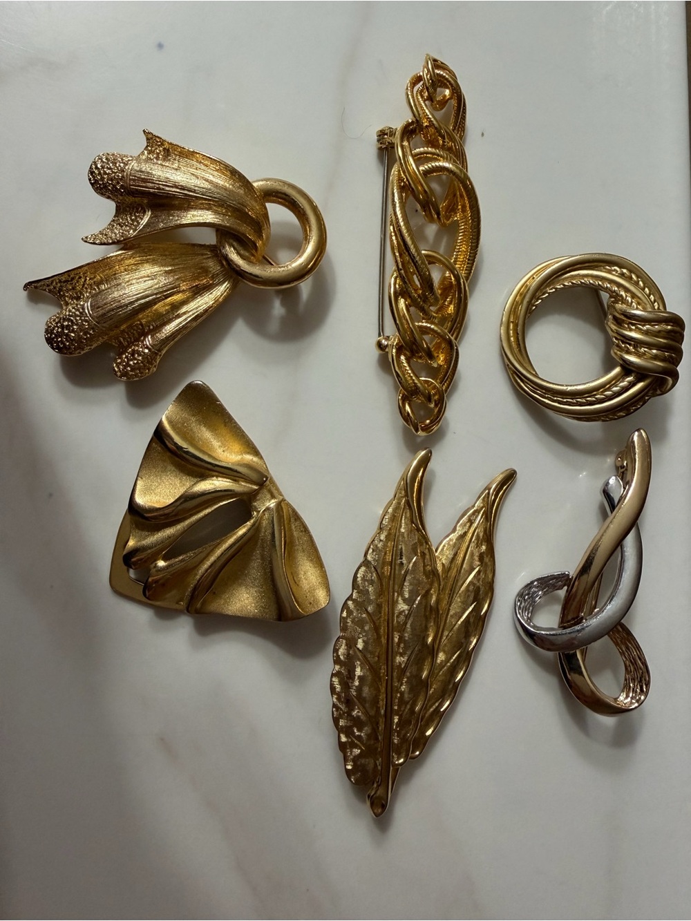 Gold-Tone Mixed Brooch Set - Elegant Leaf & Knot Pins